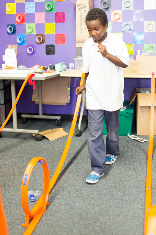 Ravenswood Makerspaces - Cesar Chavez Middle School