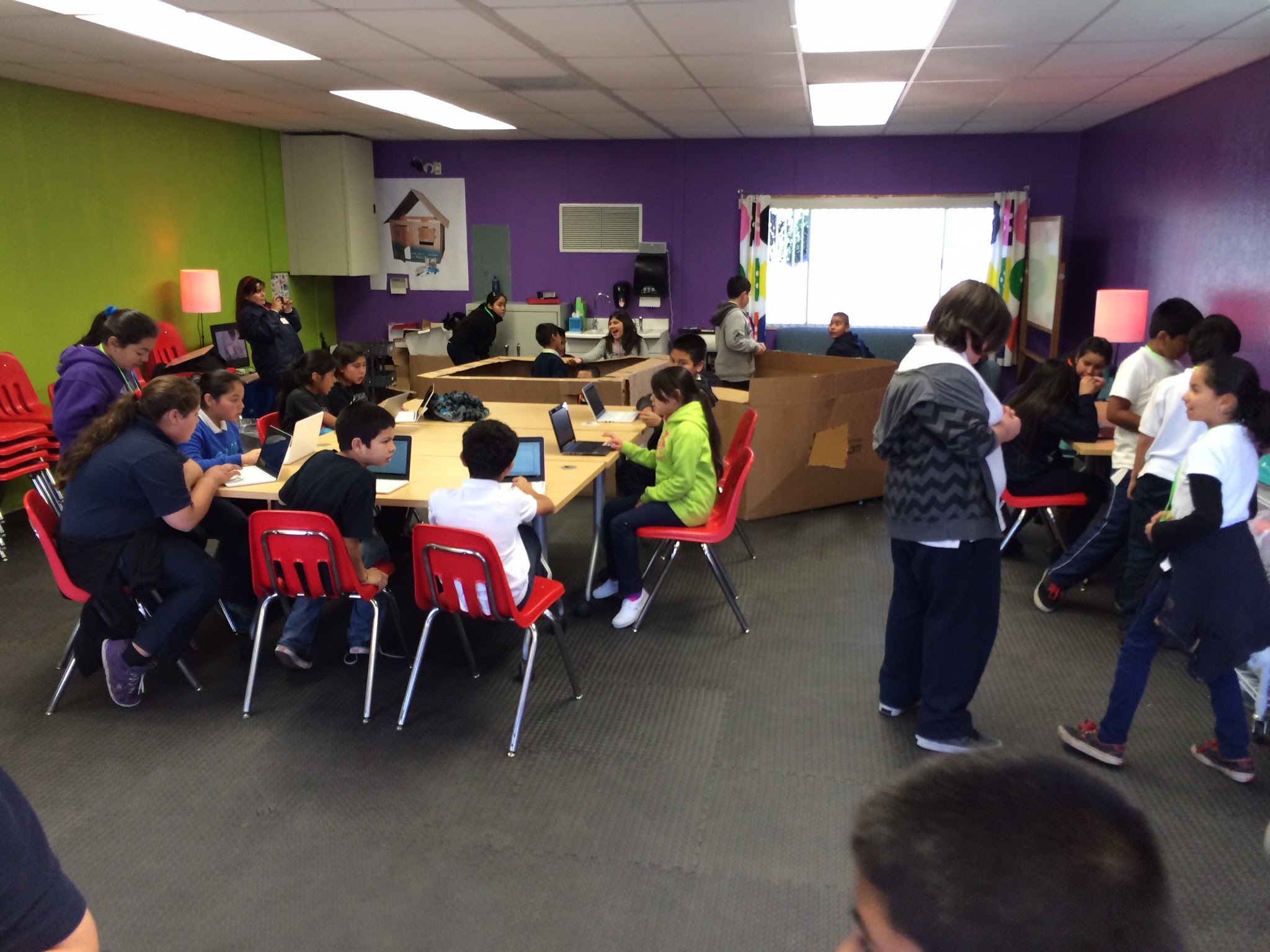 Ravenswood Makerspaces - Los Robles
